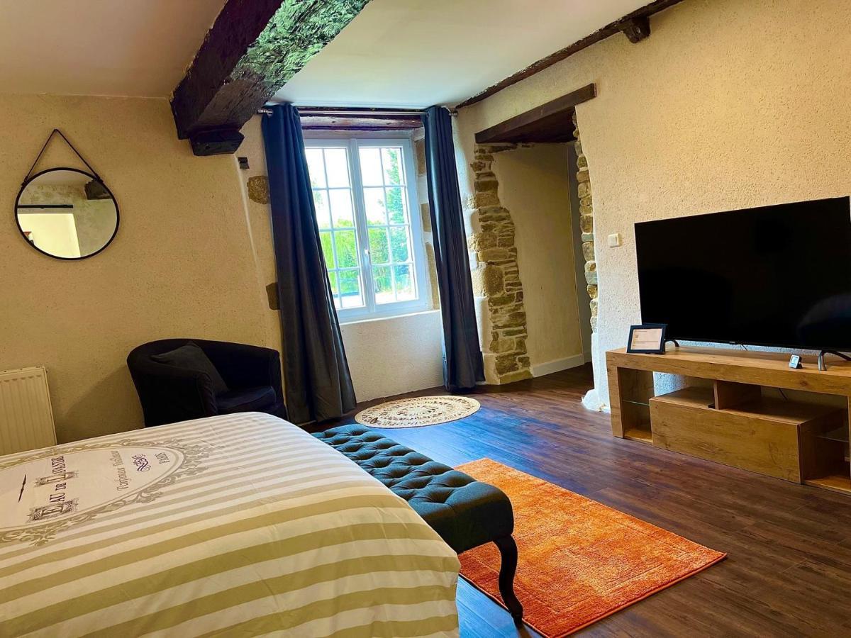Le Manoir Des Haies Spa Les Champs-Géraux Exteriör bild