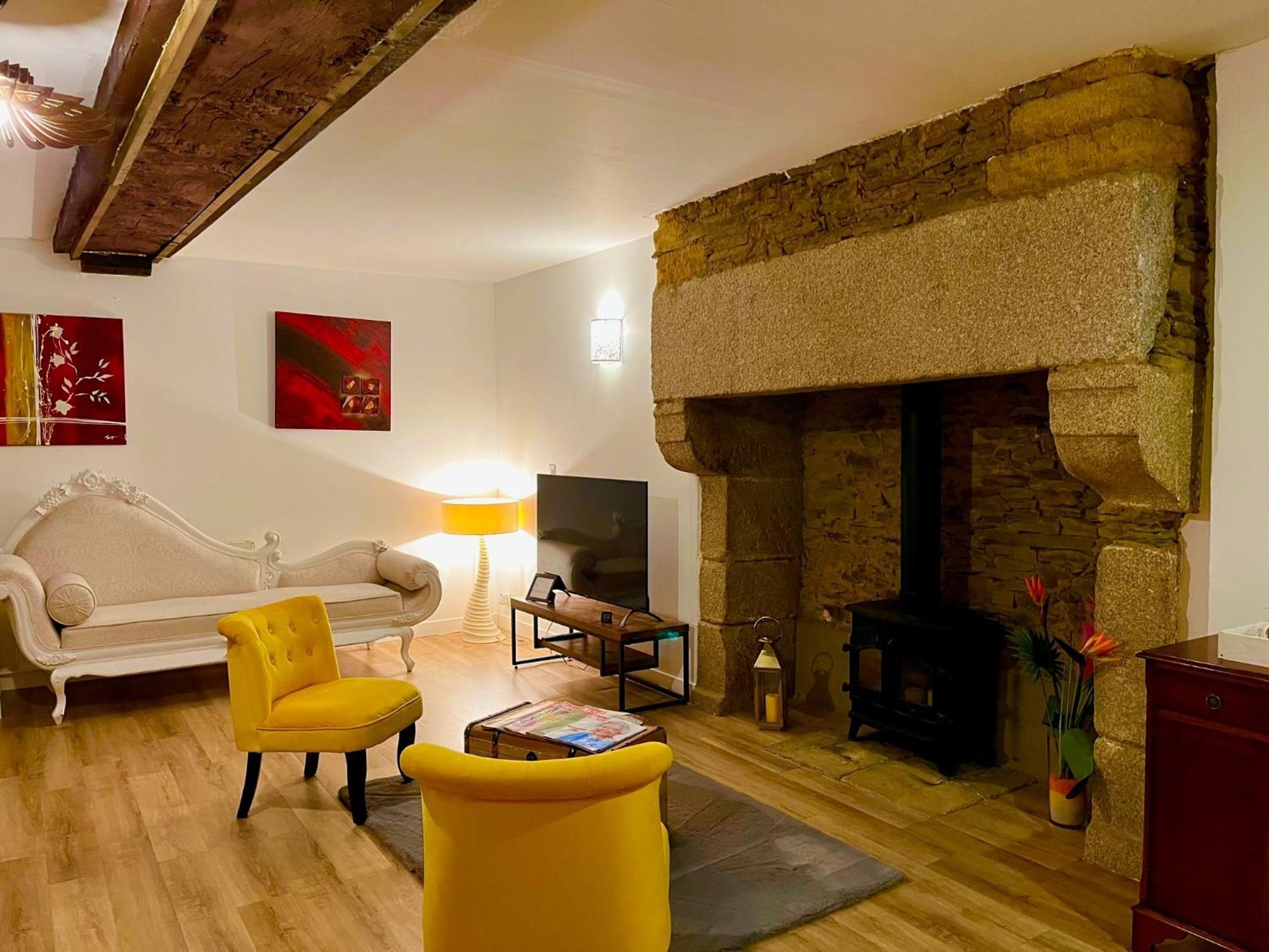 Le Manoir Des Haies Spa Les Champs-Géraux Exteriör bild